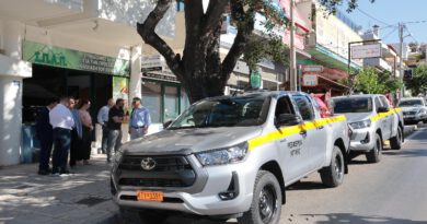 Νίκος Χαρδαλιάς «Η Περιφέρεια Αττικής ενισχύει τον ΣΠΑΠ με δύο νέα πυροσβεστικά οχήματα»